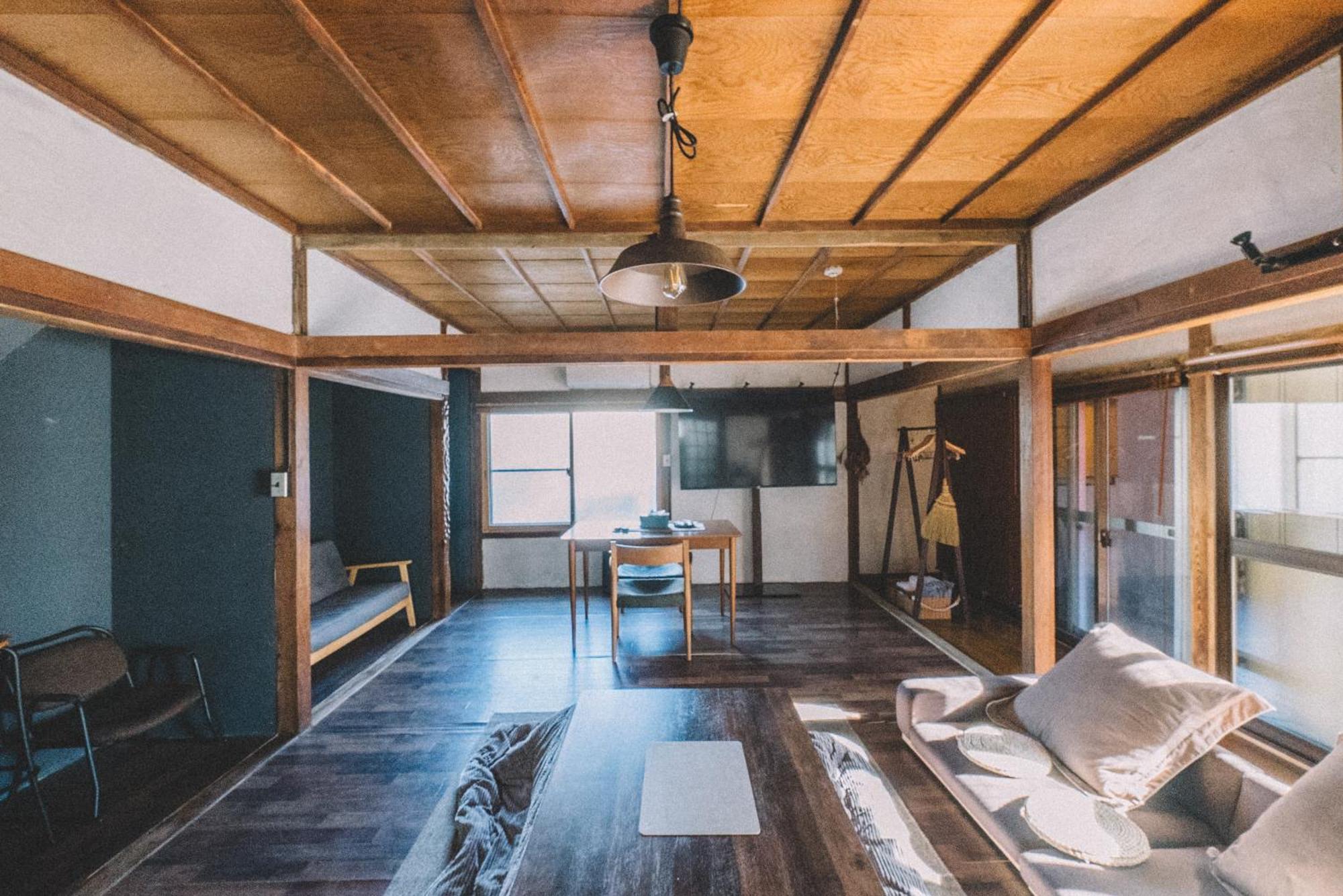松本市の一棟貸し切りできる古民家 Bagian luar foto